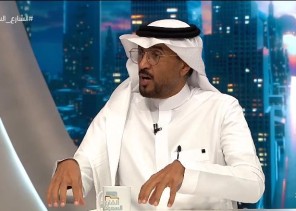 بالفيديو…. محامٍ يكشف كواليس مثيرة لقصة مشاهير بعد تداول مقطع إهداء سيارة لزوجتة