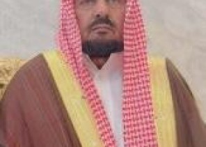 في ليلة تجسدت فيها أصالة الموروث.. فواز بن فيحان بن خلف يحتفي بـ “تمائم الأحفاد” و”نزايل” نجله (صور)