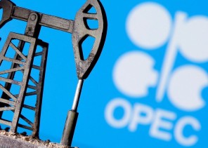 المملكة و7 دول في “أوبك بلس” تقرر تعديلاً في مستويات الإنتاج بـ 206 آلاف برميل يومياً لشهر مايو
