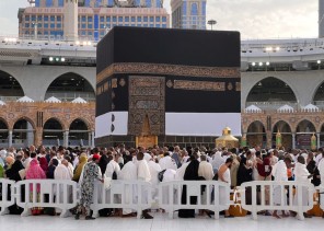 الأول من ذي القعدة.. الموعد النهائي لمغادرة المعتمرين ومنع دخول غير حاملي تأشيرات الحج لمكة