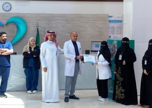 باعتبارهم خط الدفاع الأول.. إدارة المستشفى الألماني تكرّم المتميزين من كادر التمريض (صور)