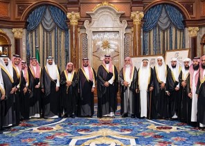 سمو ولي العهد يستقبل وفد تكريم خادم الحرمين تقديرًا لدعمه جمعيات تحفيظ القرآن