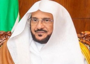 في مساجد مكة والمشاعر.. وزير الشؤون الإسلامية يوجّه بتقليص مدة الانتظار بين الأذان والإقامة لموسم الحج