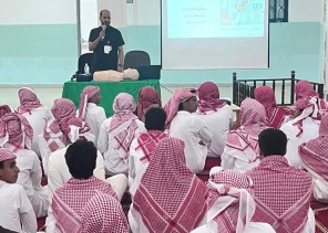 ثانوية البحر الأحمر تنظم دورة «الإسعافات الأولية» لتعزيز الوعي الصحي والسلامة