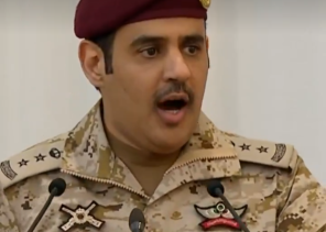 بالفيديو: قصيدة وطنية تزيّن حفل استقبال ولي العهد للمهنئين بعيد الأضحى في قصر منى