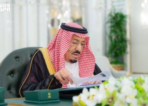برئاسة خادم الحرمين.. مجلس الوزراء يوافق على لائحة تملك غير السعوديين للعقار والنطاقات الجغرافية المسموح بها