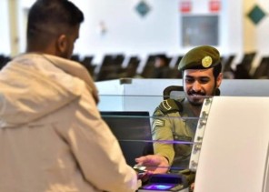 وزارة الداخلية تجدد التحذير: غرامة 50 ألف ريال والسجن والترحيل لمتأخري المغادرة