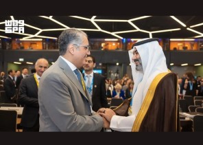 السواحه يعقد اجتماعات ثنائية في جنيف لتعزيز الشراكات في الذكاء الاصطناعي والاقتصاد الرقمي