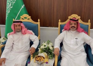 صالح بن عبدالله بن خلف يزور شيخ بني رشيد سالم بن سمرة في لقاء يجسد قيم الوفاء والتآخي