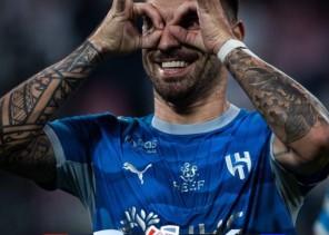 الهلال يهزم الفيصلي برباعية في افتتاح مشواره بدوري روشن