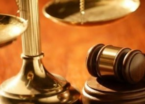 جدة: محكمة تبرئ عاملة منزلية من تهديد أسرة بالسحر والتفريق باستخدام صور أفرادها