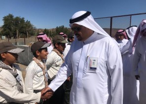 رئيس بلدية خليص ورئيس المجلس البلدي في زيارة لمدرسة النخيل المتوسطة