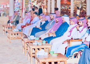 كليات عنيزة : تقيم محاضرة التراث الوطني السعودي من خلال رؤية 2030