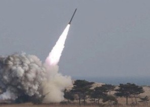 عاجل.. الدفاعات السعودية تتصدَّى لصاروخ حوثي وتدمره في سماء جازان