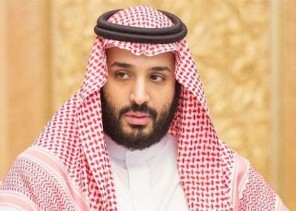 ولي العهد يقضي دين مواطنة معسرة كانت موقوفة في السجن بمحايل عسير