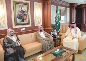 أمير منطقة جازان بالنيابة يستقبل نائب وزير الشؤون الإسلامية والدعوة والإرشاد