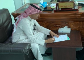 توقيع عقد شراكة مجتمعية بين مستشفى الريث العام وفريق إحتواء التطوعي