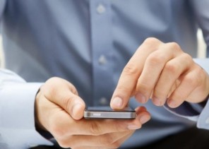 حقيقة اختراق الهواتف الذكية بالرد على أرقام مجهولة