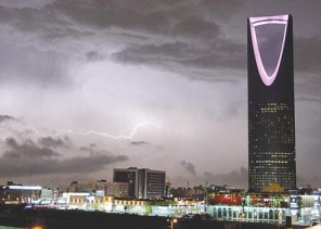 الطقس: أمطار رعدية على الرياض والقصيم والشرقية والمدينة