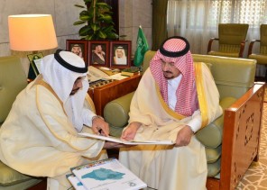 الأمير فيصل بن بندر يستقبل محافظ المؤسسة العامة للتدريب التقني والمهني