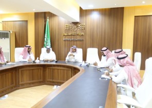 مدير تعليم جازان يعقد اجتماعاً لمناقشة قوائم الانتظار برياض الأطفال والوصول لتحقيق مؤشر الصفرية