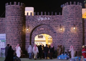 بعد أن كانت الأيام مخصصة… “الجنادرية” تفتح أبوابها لجميع الزوار العائلات والشباب من الإثنين القادم