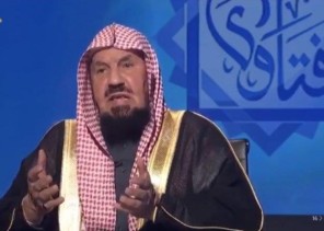 الشيخ “المنيع”: لا يجوز الحكم على الكافر أو الزنديق وهو حي بأنه في النار.. ويوضح السبب