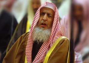 مفتي المملكة: أخشى أن تساعد الديات المليونية على استسهال القتل والجريمة