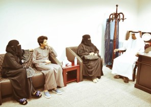 رئيس تراحم جازان يستقبل ويكرم فريق ” أهل الخير ” التطوعي . .