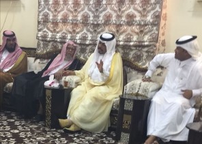 الشيخ عبد الله أبوعامرية يثمن زيارة ومعايدة محافظ بيش له