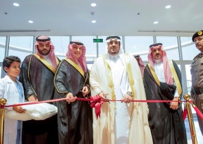 نائب أمير الرياض يرعى حفل تخريج طلبة كليات العناية الطبية وافتتاح مباني الكليات