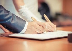 مصادر: المحاكم تزوج 72 فتاة تم عضلهن هذا العام