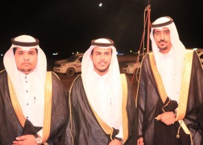 افراح قبيلة “الشوالعة” بزواج شبابها في أم شعاري