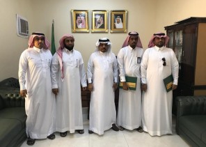 محافظ بيش يشهد اتفاقية تعاون بين جمعية البر والضمان الاجتماعي بمحافظة بيش ومجمع صرح التوفيق الطبي