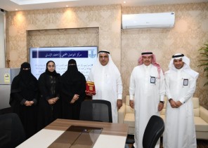 أمين الشرقية يفتتح مركز التواصل المجتمعي والاهتمام الإنساني