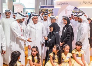 سيف بن زايد يفتتح معرض أبوظبي الدولي للكتاب