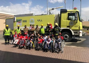 أطفال عسير المعوقين يحتفلون باليوم العالمي للدفاع المدني