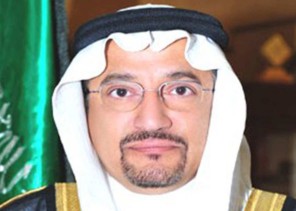 وزير التعليم يوجه بمنع «الشيلات» وإلغاء حفلات التكريم: هدر للوقت