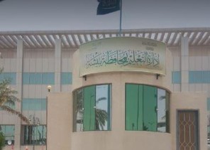 المعلم المعتدى عليه في بيشة: خدمت في التعليم 25 عاما ولم أتعرض لمثل هذه الإهانة وأفكر في التقاعد