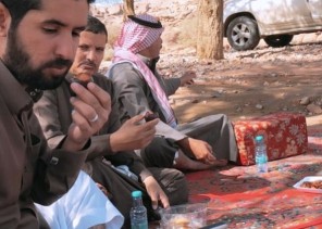 الرحلات البرية تجذب شباب جنوب حائل   للتنزه بالأجواء الربيعية
