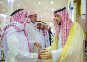 نائب أمير القصيم يؤدي صلاة الميت على الشهيد «المظيبري»