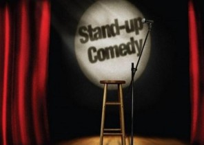 “الإعلام” تحيل مقدم “ستاند أب كوميدي” للجنة المخالفات بسبب إساءته لمصابي الحد الجنوبي
