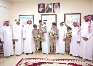 الوحدة الارشادية بمكتب تعليم ضمد تستضف الدكتور بكرعلي حمزة