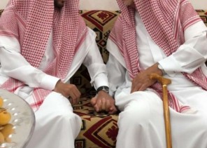 نائب أمير حائل يطمئن على صحة مرافق جده