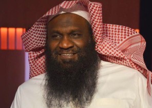 “الكلباني”: زودنا العيار في مسألة الولاية.. وهذا رأيي في سفر المرأة بدون محرم (فيديو)