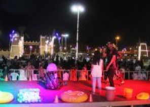 الشرقية تزدان بأبهى حلتها بالزينة وتنوع الفعاليات التي أبهرت زوار موسم العيد