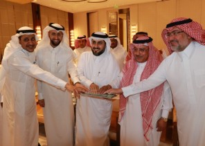 نائب وزير البيئة يدشن البرنامج الوطني ” نخلة وطن “