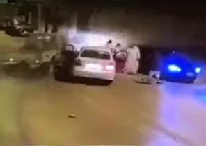 شرطة منطقة الرياض توضح حقيقة مقطع الفيديو المتداول عن مشاجرةٍ تم فيها استخدام مركبات