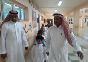 فعاليات الأسبوع التمهيدي بمدرسة الطاهرية الابتدائية