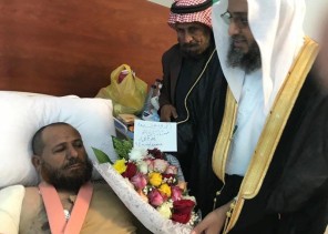 ملاحقة مهرب بعسير تنتهي بحـادث لدورية “المجاهدين”.. وإصابة جنديين